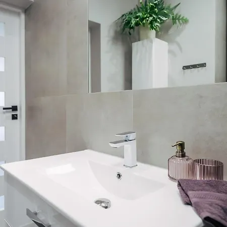 Apartment Greenpoint Dzwirzyno