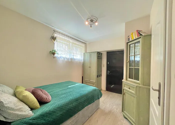 Greenpoint جيفيجينا